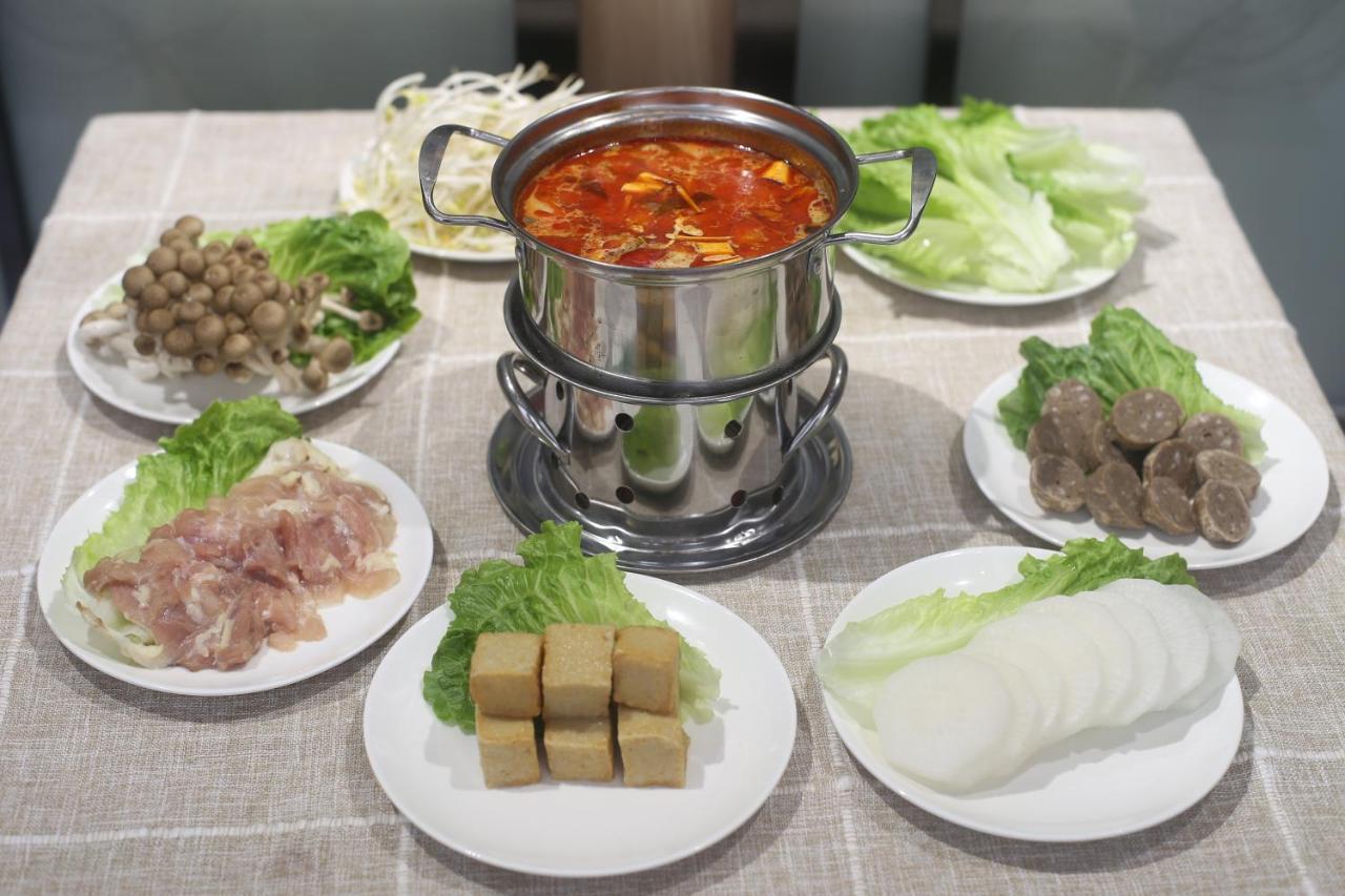 Ausotel By Argyle Baiyun International Airport Renhe Metro Exit B Гуанджоу Екстериор снимка